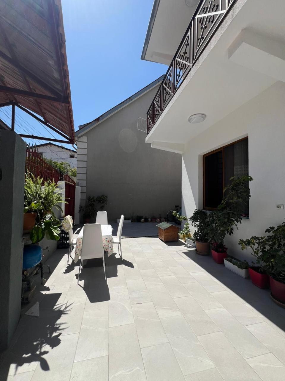 David Guesthouse Шкодер Экстерьер фото